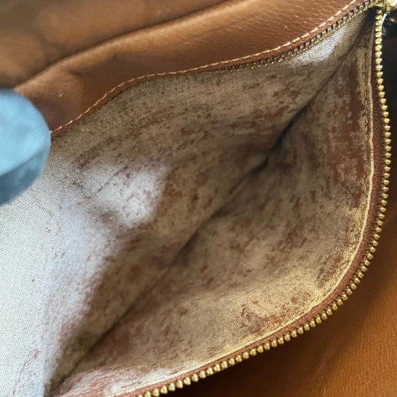 Louis Vuitton Nile crossbody bag - Picture 9 of 14